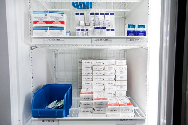 Medical Refrigerators Market by Product Type (Ultra-Low-Temperature Freezers, Blood Bank Refrigerators & Plasma Freezer), End User (Hospitals, Blood Banks) - Global Outlook & Forecast 2023-2031