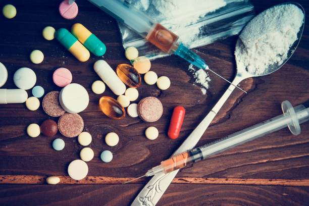 Addiction Treatment Market by Type (Alcohol Addiction Treatment, Tobacco/Nicotine), Drug Type (Bupropion, Varenicline), Treatment (Rehabilitation Centers, Outpatient Treatment Centers), Distribution Channel (Retail Pharmacies, Hospital Pharmacies) - Global Outlook and Forecast 2023-2031