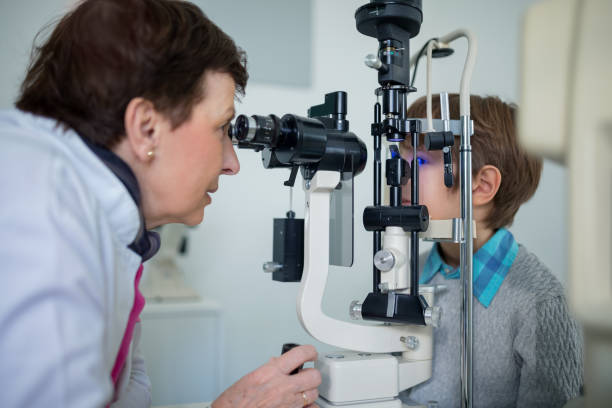 Myopia and Presbyopia Treatment Market by Disease Type (Myopia, Presbyopia), Application (Prescription Lenses, Contact Lenses, Surgery, Medication) – Global Outlook & Forecast 2023-2031